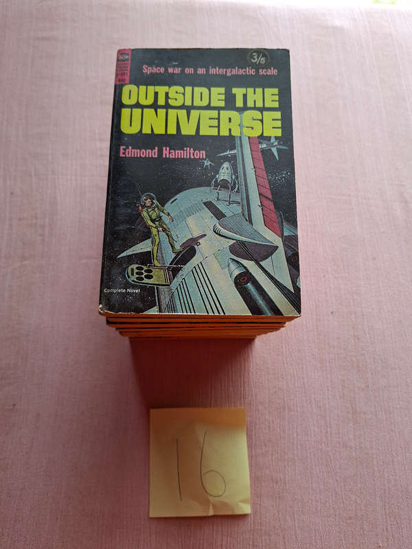 10 Assorted Ace Sci-fi Books
