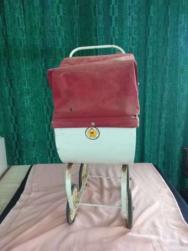 Pram for doll