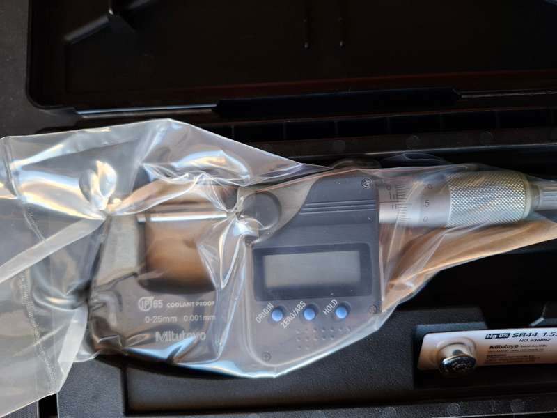 Micrometer 0 mm to 25 mm Mitutoyo 0.001 mm