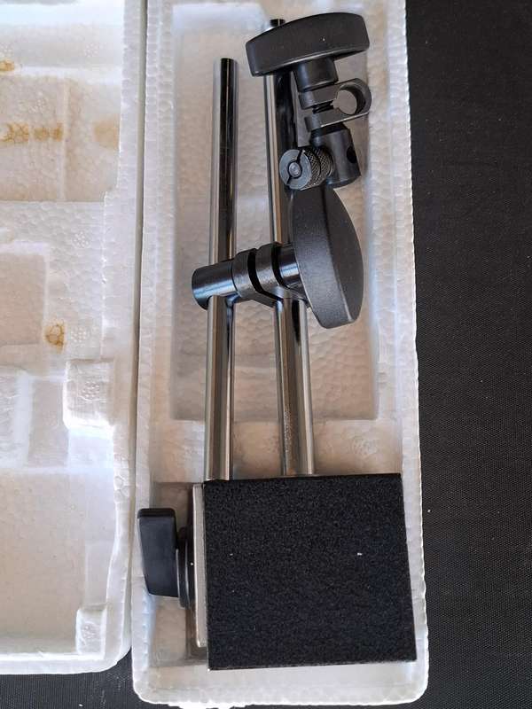 Dial Gauge Kennedy 300-711 Travel 0.5" x 0.001"  c/w Magnetic stand  kanatec CB-B