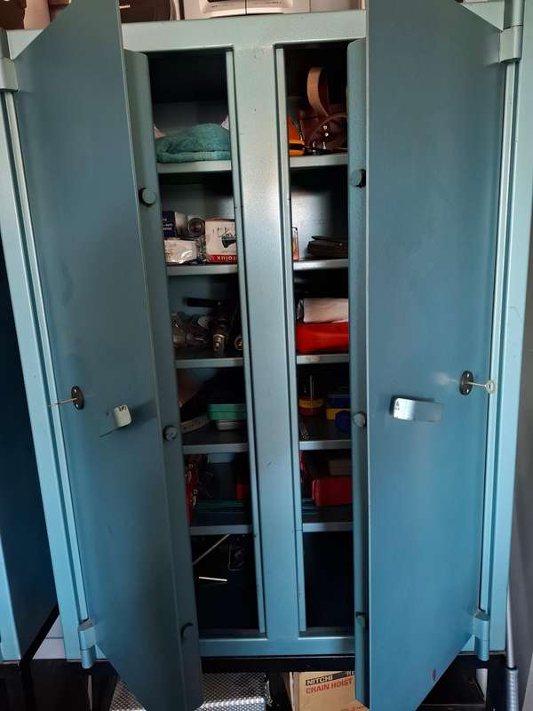 Double door cabinet tool locker safe 1300 x 1000 x 500