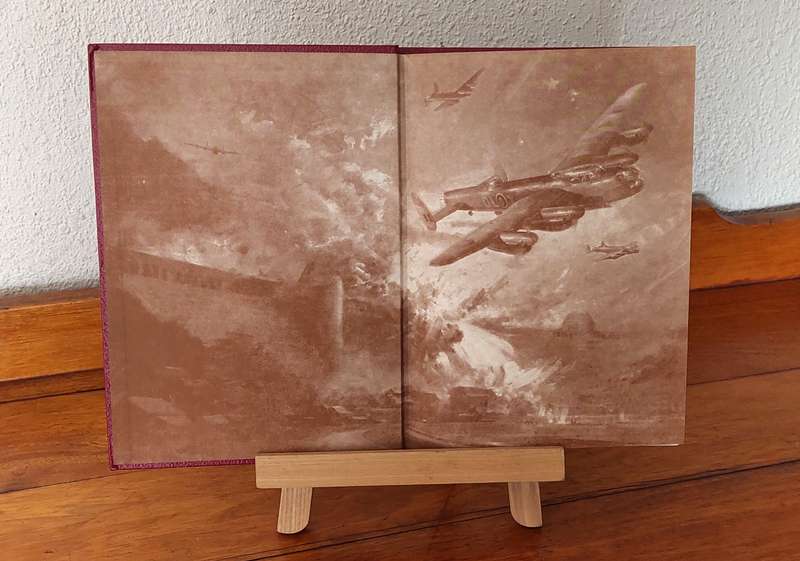 War in Pictures - Six Volumes (1939- 1945) - Odhams Press Limited
