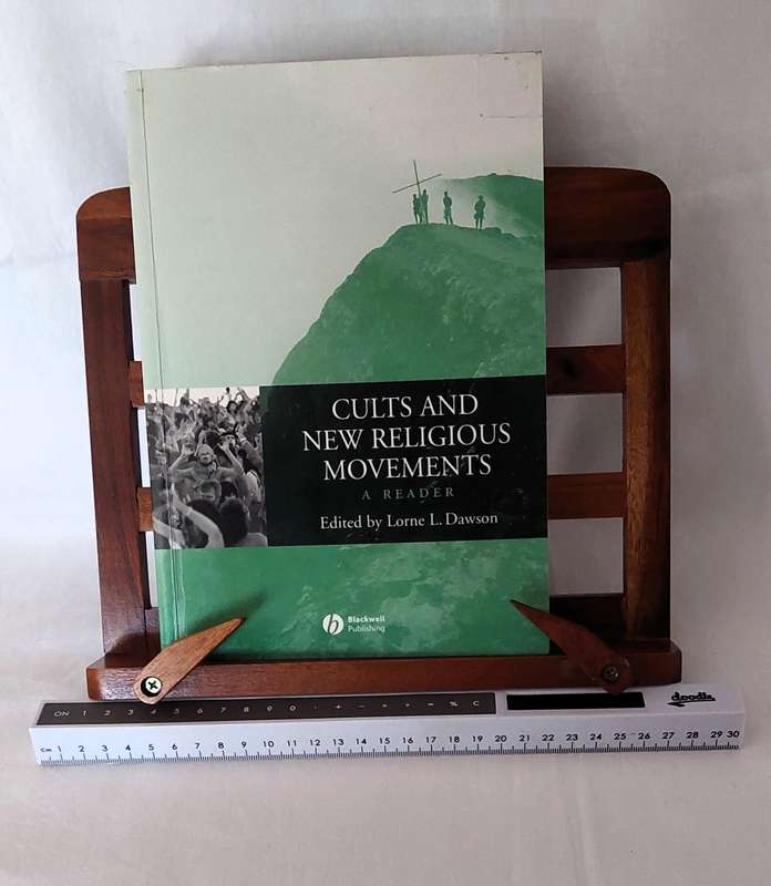 Cults and New Religious Movements - Lorne L Dawson