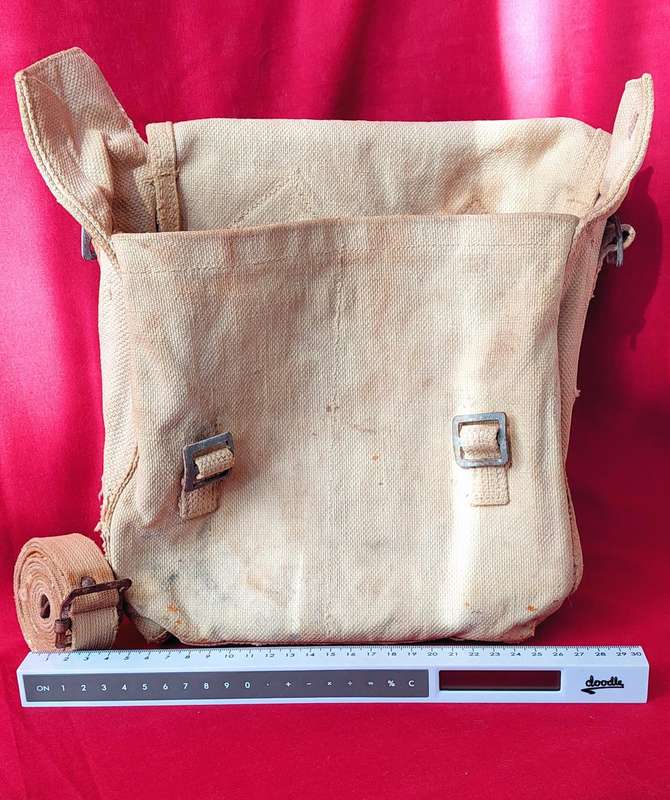 World War 2 -British Army 1937 Pattern Khaki Webbing small pack 1942