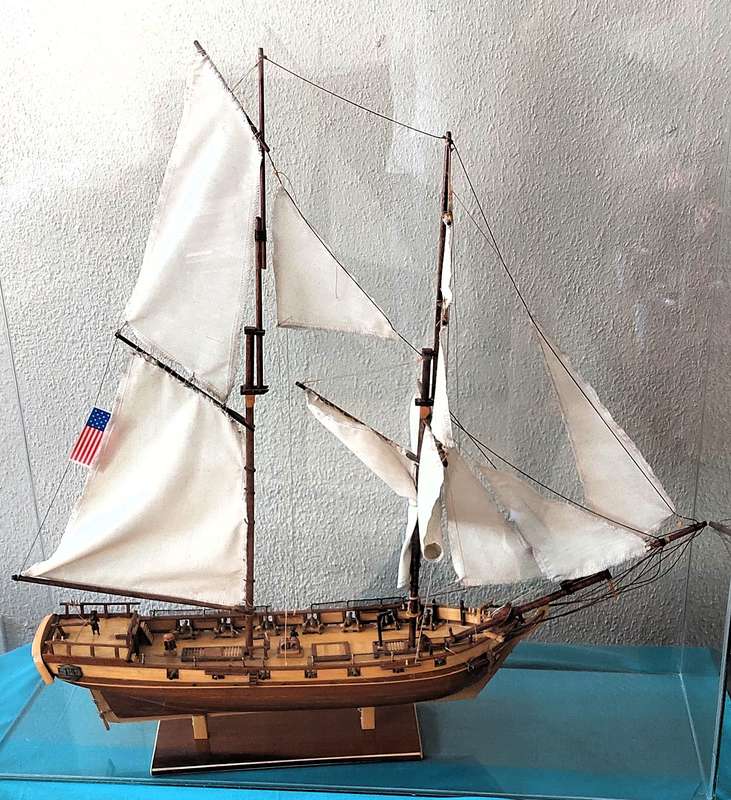 USS "Enterprise" schooner (1799) - Tall ship model housed in a glass case