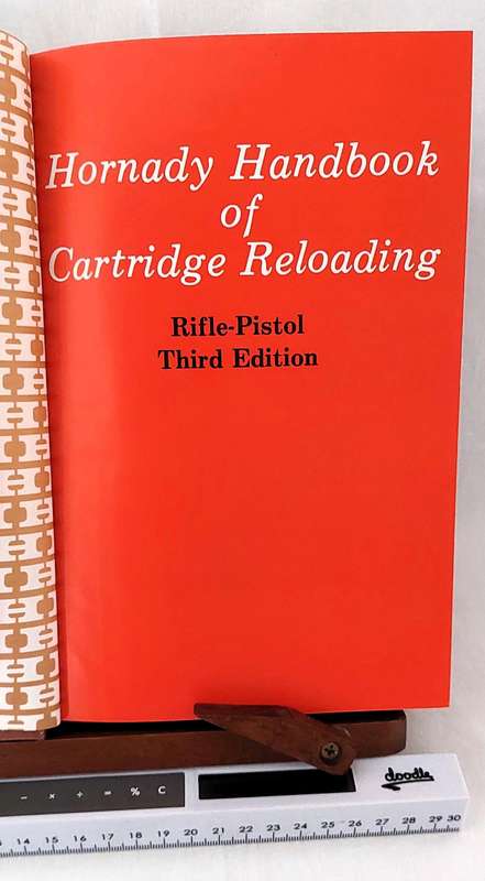 Hornady Handbook of Cartridge Reloading - Third Edition - 1987