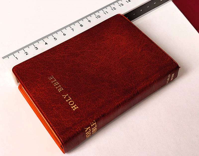 World Bible - KJV - Pocket Text (Smallest complete Bible available)
