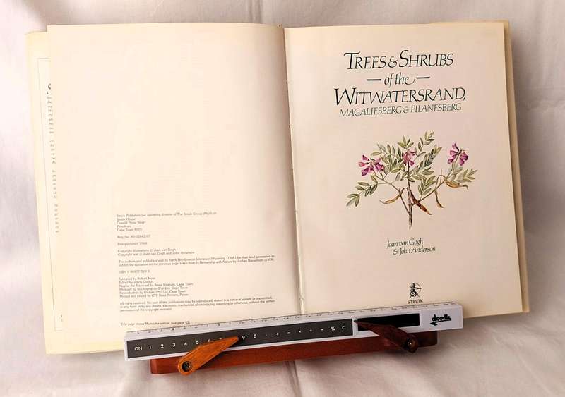 Trees & Shrubs of the Witwatersrand, Magaliesberg & Pilanesberg - Joan van Gogh