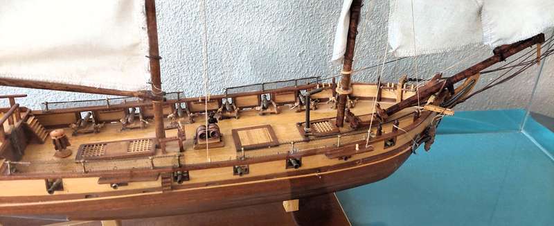 USS "Enterprise" schooner (1799) - Tall ship model housed in a glass case