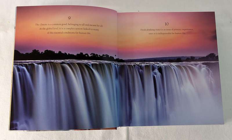 365 Words of Inspiration from Pope Francis