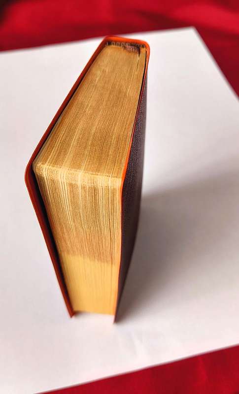 World Bible - KJV - Pocket Text (Smallest complete Bible available)