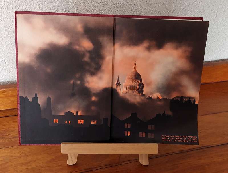War in Pictures - Six Volumes (1939- 1945) - Odhams Press Limited