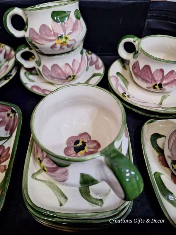 Emma Bridgewater Type Unmarked Teaset