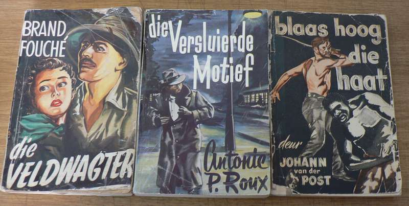9 x versamelbare Afrikaanse slapbandboekies