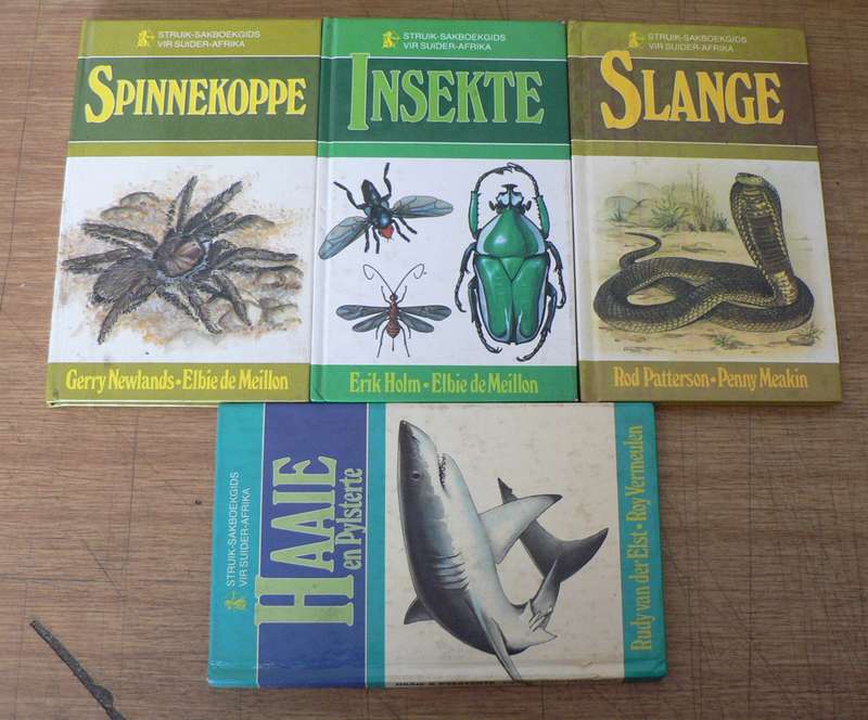 4 x Struik natuur sakboekgidse(South African nature books)