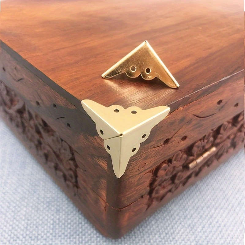 Golden Decorative Corner Protectors