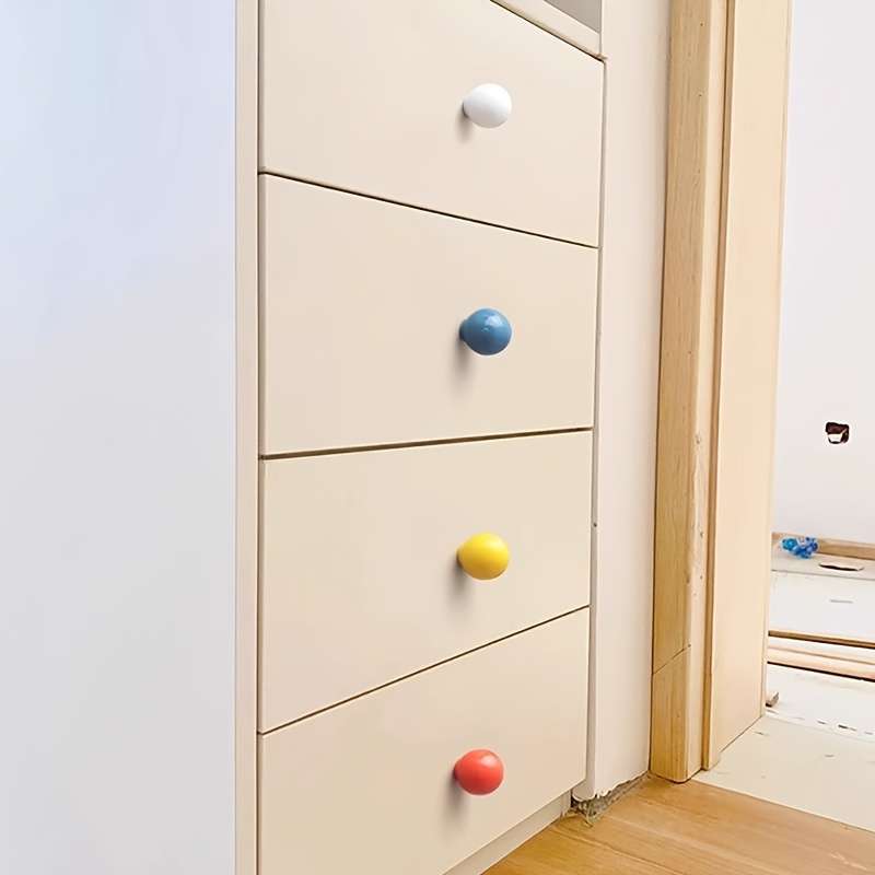 Cartoon Round Ball Handle