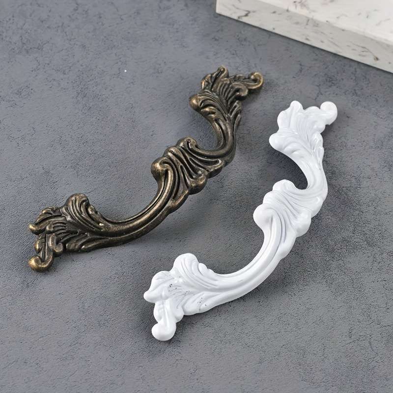 Drawer handle