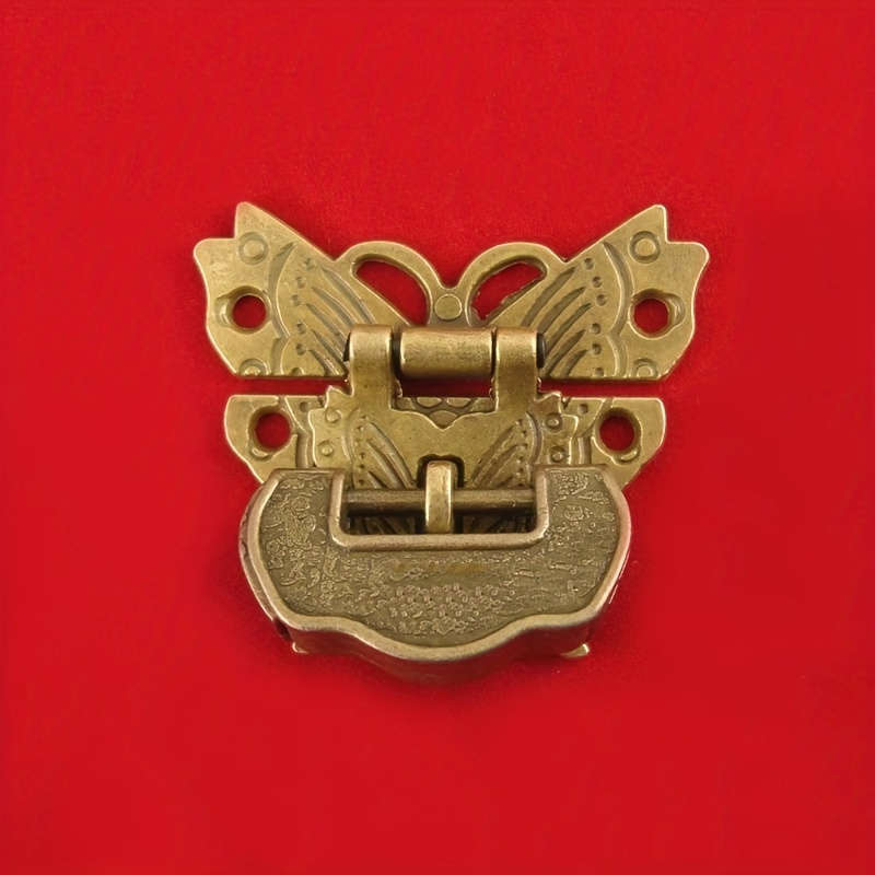 Vintage Butterfly-Shaped Lock Clasp