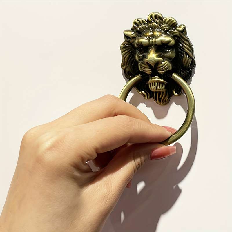 Chinese Style Handle