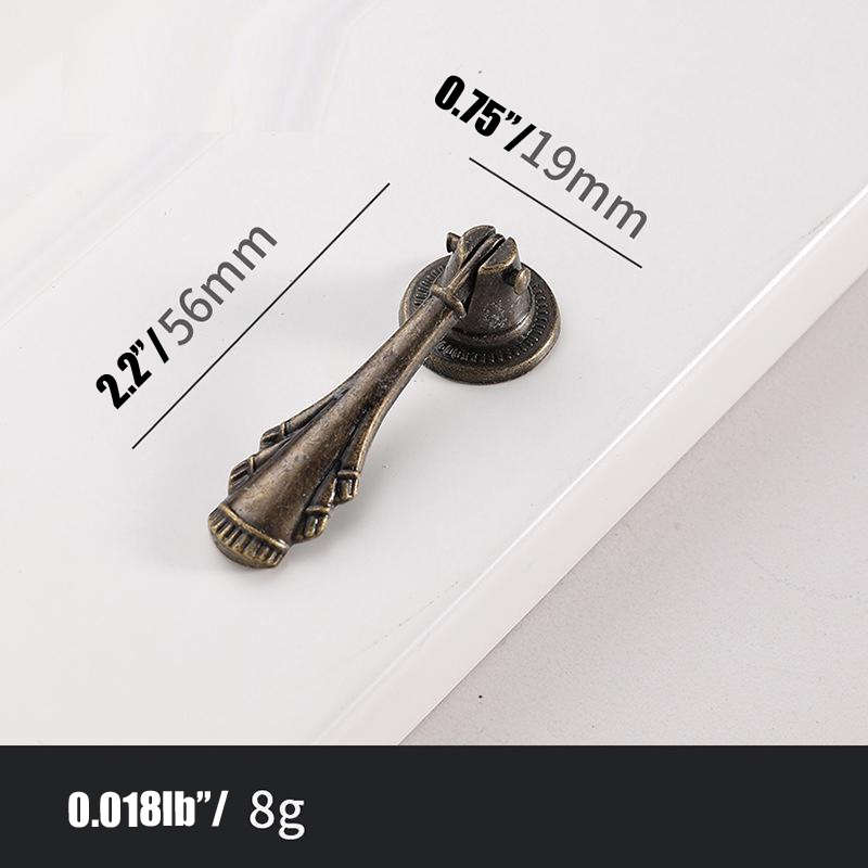 Add a Touch of Elegance to Your Kitchen with this Antique Bronze Cabinet Handle