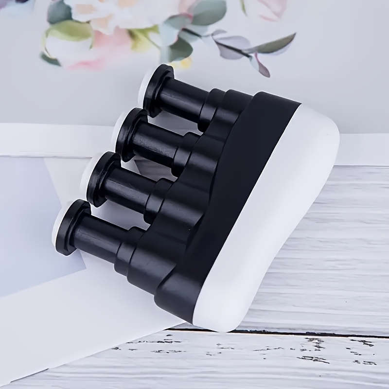 4-Level Grip Trainer for Piano and Guitar Players