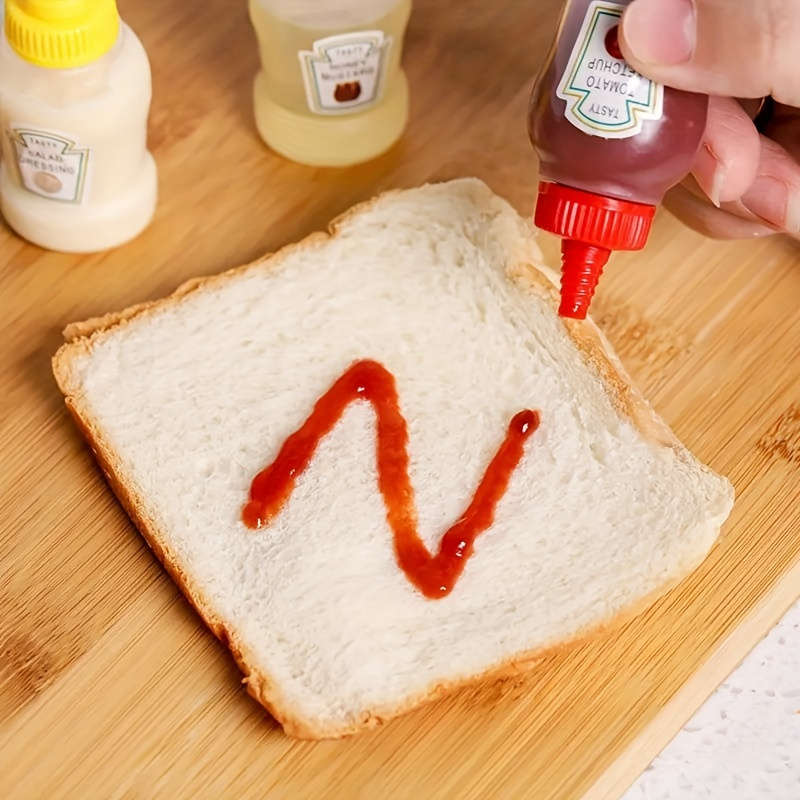 4 Pieces Portable Mini Ketchup Bottles