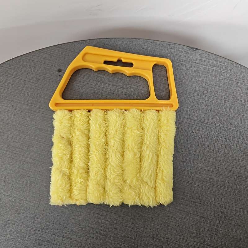 Deluxe PE Microfiber Washable Window Cleaning Brush Effectively removes dirt and dust