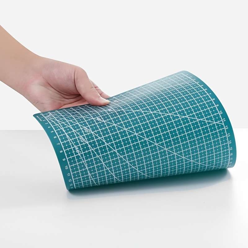 1 x A3 Plastic Cutting Mat