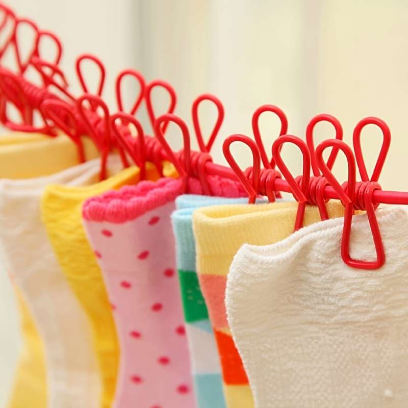 Retractable Portable Clothesline With 12 Clothespins