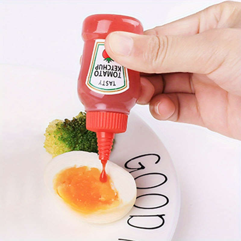 4pcs Mini Portable Salad Ketchup Bottles