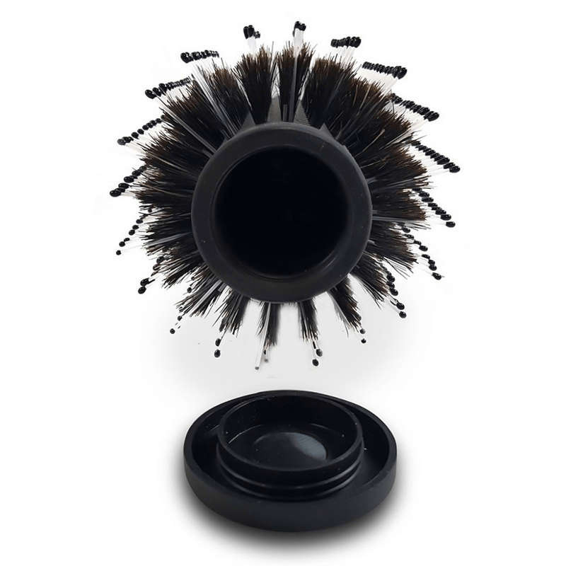 Stylish and safe travel comb