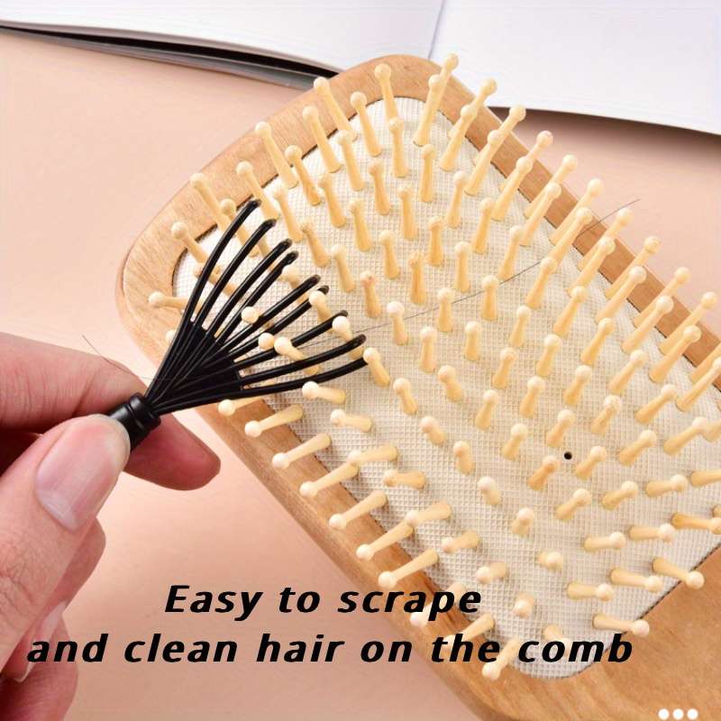 Comb Cleaning Tool Non-Electric Comb Cleaning Paws With Hook For Removing Hair From Brushes And Com