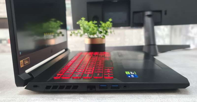 Acer Nitro Core i7 11th Gen Rtx 3050 16GB RAM 512GB Nvme Gaming Laptop