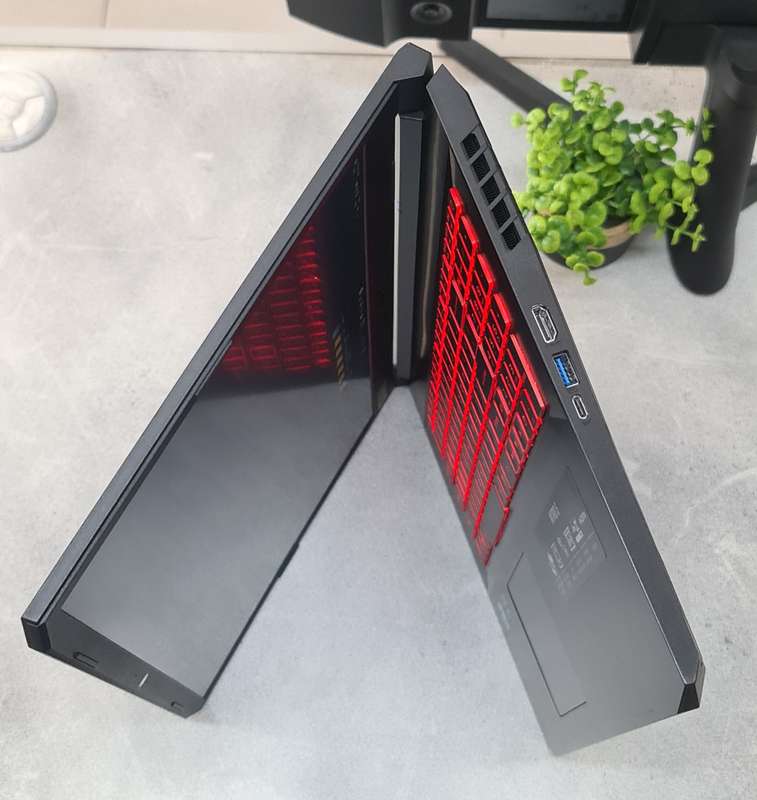 Acer Nitro Core i7 11th Gen Rtx 3050 16GB RAM 512GB Nvme Gaming Laptop