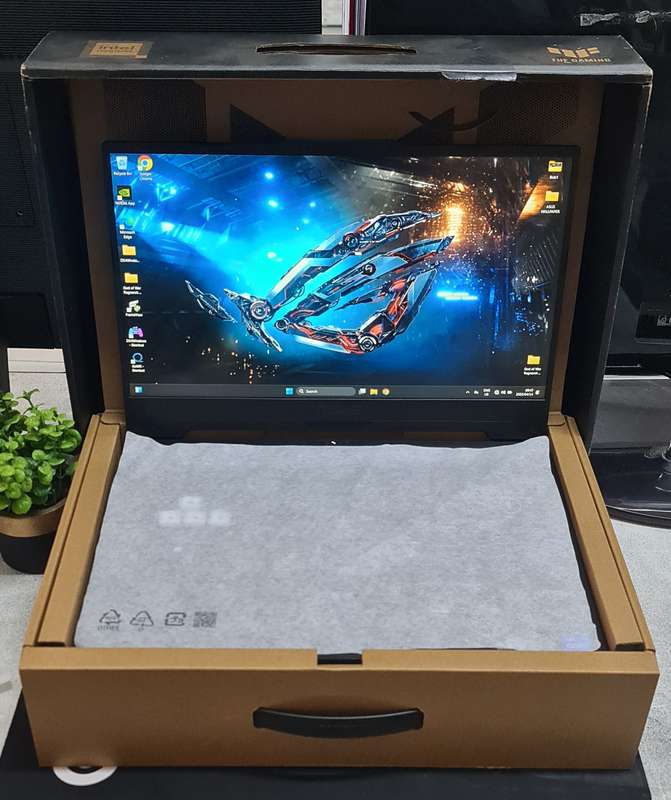 Asus Tuf A15 RTX 3070 8GB GDDR6 Vram Core i7 12650H 16GB DDR5 4800MT/s RAM 512GB Nvme Gaming Laptop