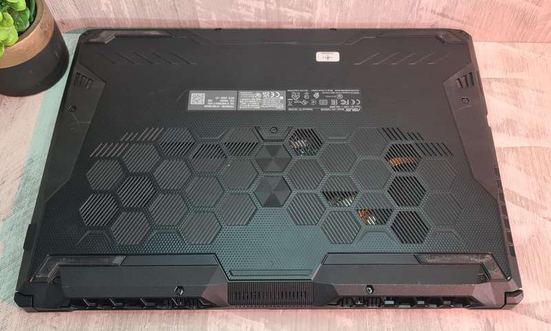 Asus Tuf F15 RTX 3060 6GB GDDR6 Core i5 11400H 16GB DDR4 RAM 512GB Nvme SSD Gaming Laptop