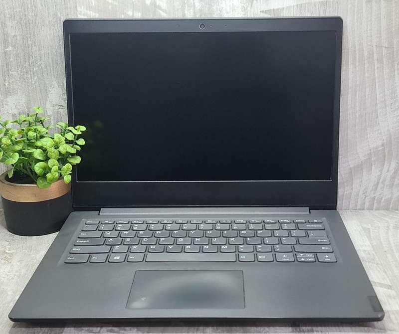 Lenovo Core i5 10th Gen 8GB Ram 240GB NVMe SSD 14'' FHD 1080P Display
