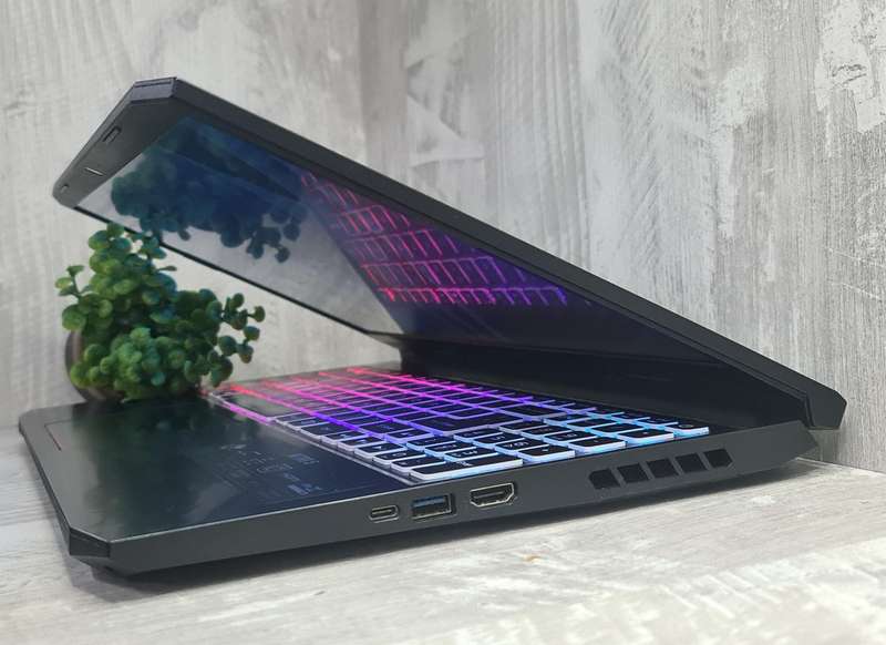 Acer Nitro 5 RTX 3060 6GB GDDR6 Core i7 10750H 16GB DDR4 RAM 1.2TB Storage Gaming Laptop