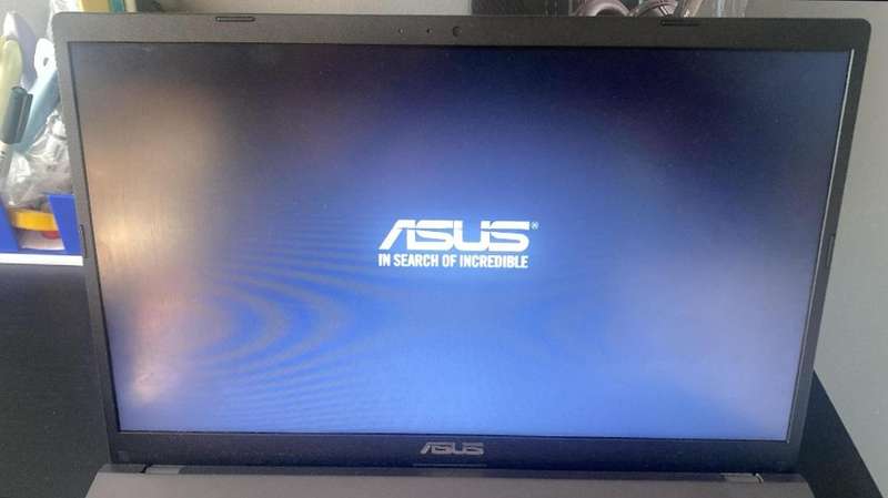 Asus Core i5 10th Gen 8gb Ram 512gb Nvme SSD 15.6" FHD Display