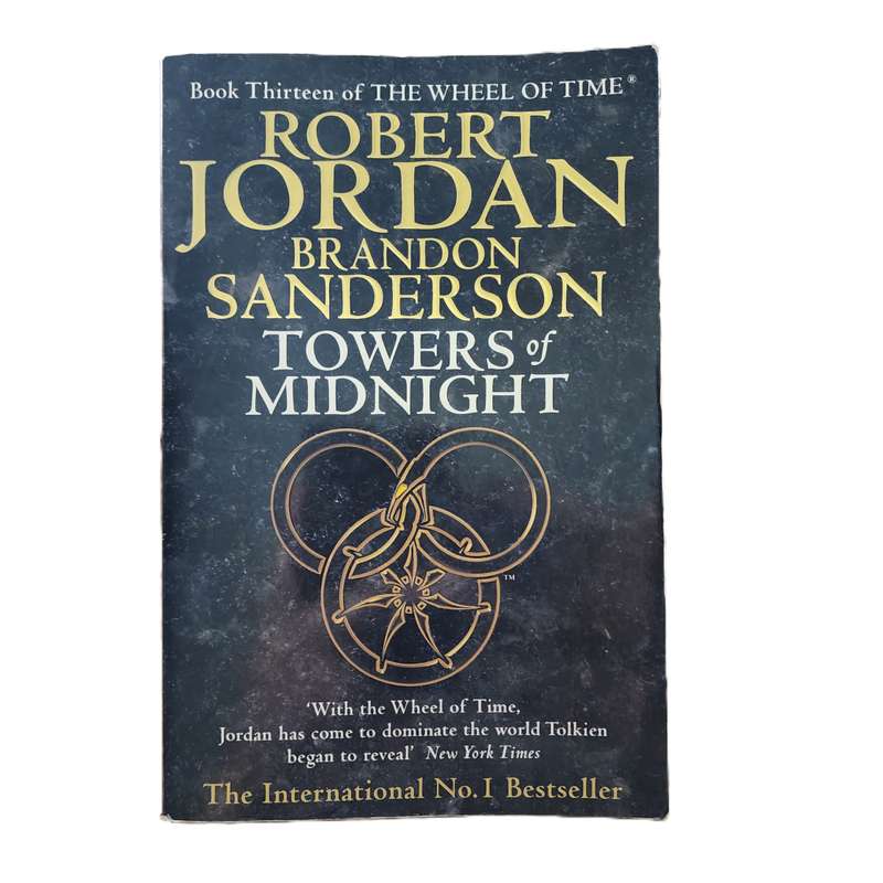 Towers of Midnight - Robert Jordan and Brandon Sanderson (Excellent condition trade paperback)