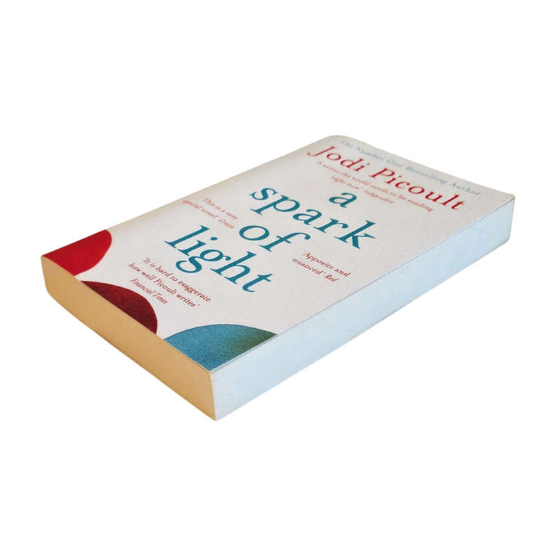A Spark of Light - Jodi Picoult