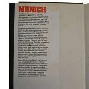 Munich: The Eleventh Hour - Robert Kee (FREE SHIPPING)