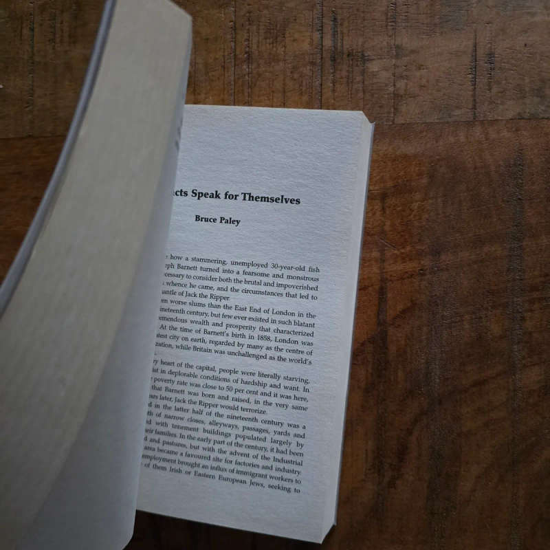 The mammoth book of Jack the Ripper