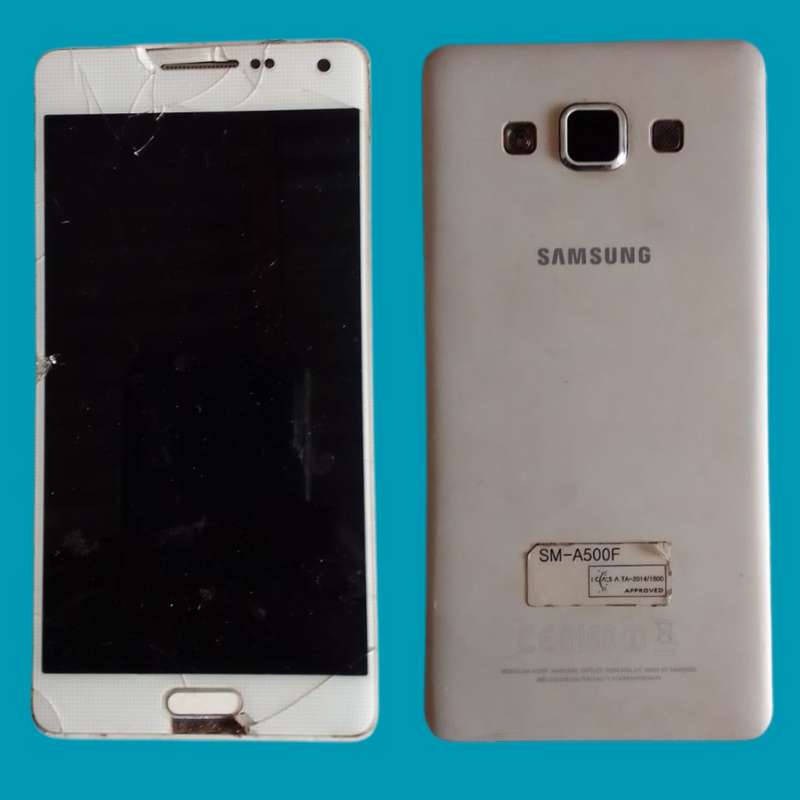 Samsung Galaxy A5 - For Parts or Repair