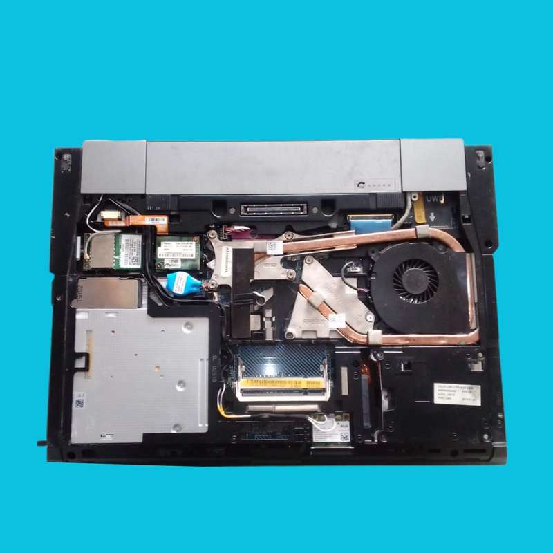 Dell Latitude E6500 (For Parts/Repairs)