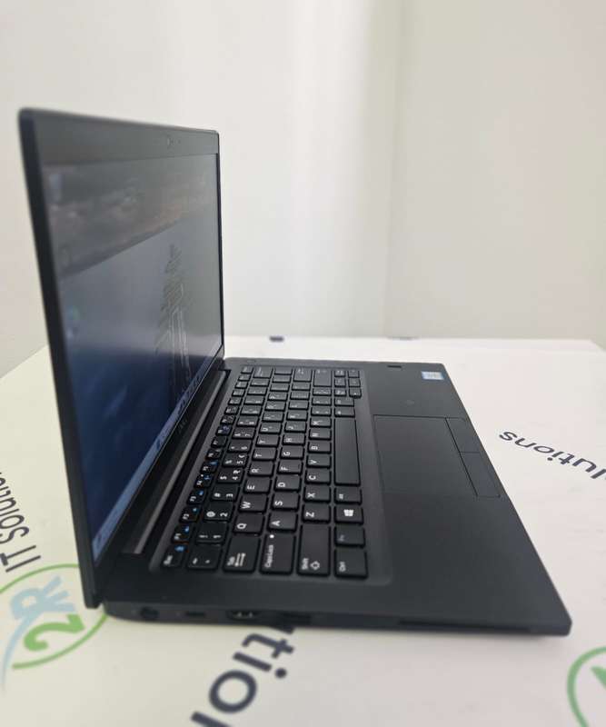 Dell Latitude 7390