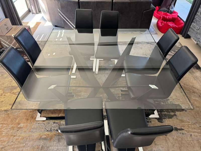 Modern 8-Seater Glass Dining Suite