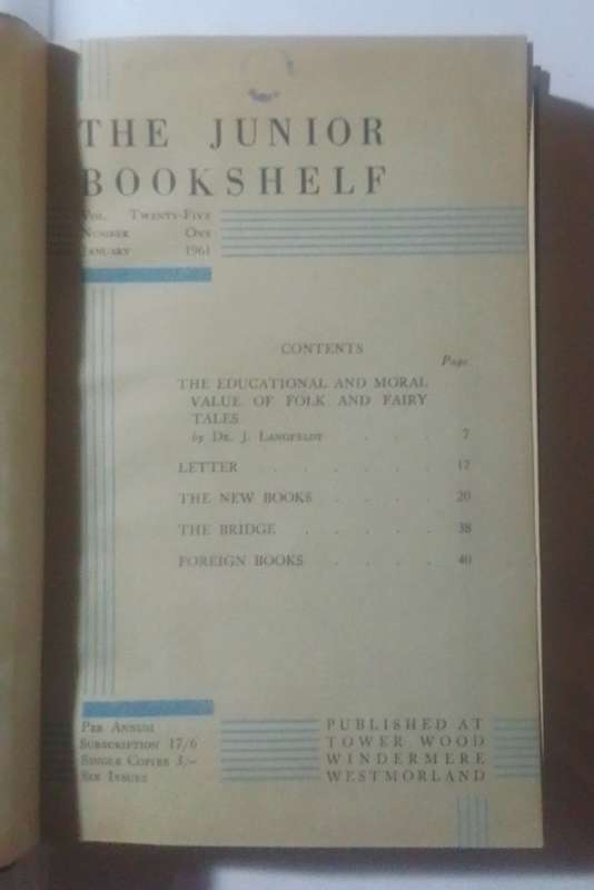 The junior book shelf: volume 25 (1961)