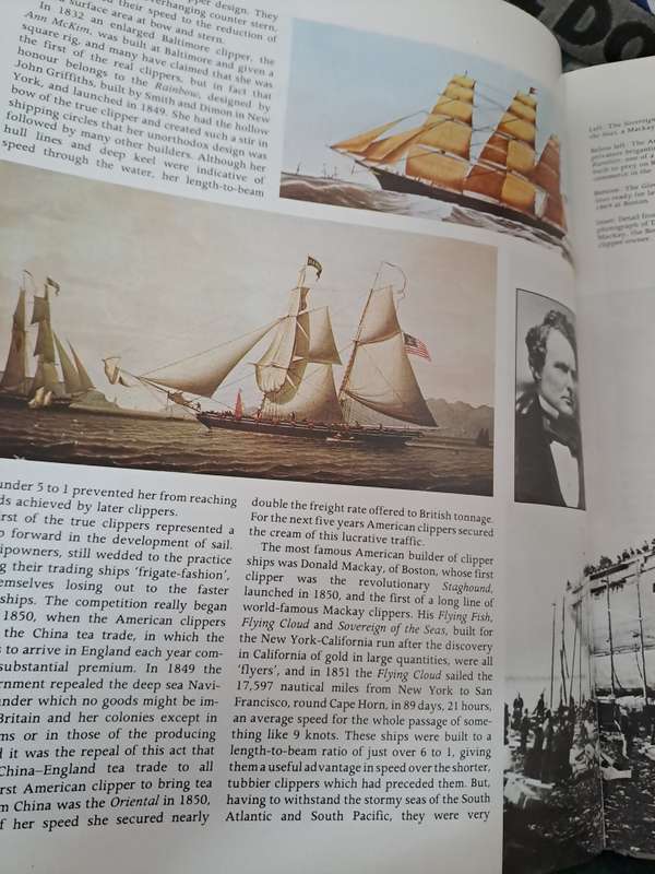 THE HISTORY OF SHIPS . Bu Peter Kemp